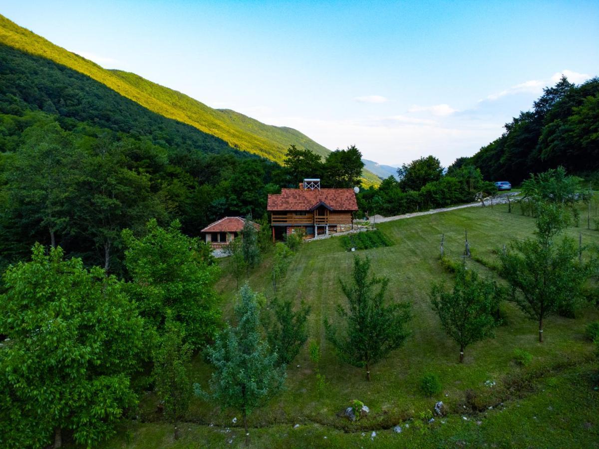 Kuca U Sumi - Forrest House Near Una National Park Bihać Exteriör bild